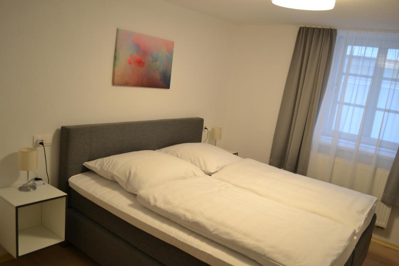 Platia - Rooms ギュンツブルク エクステリア 写真