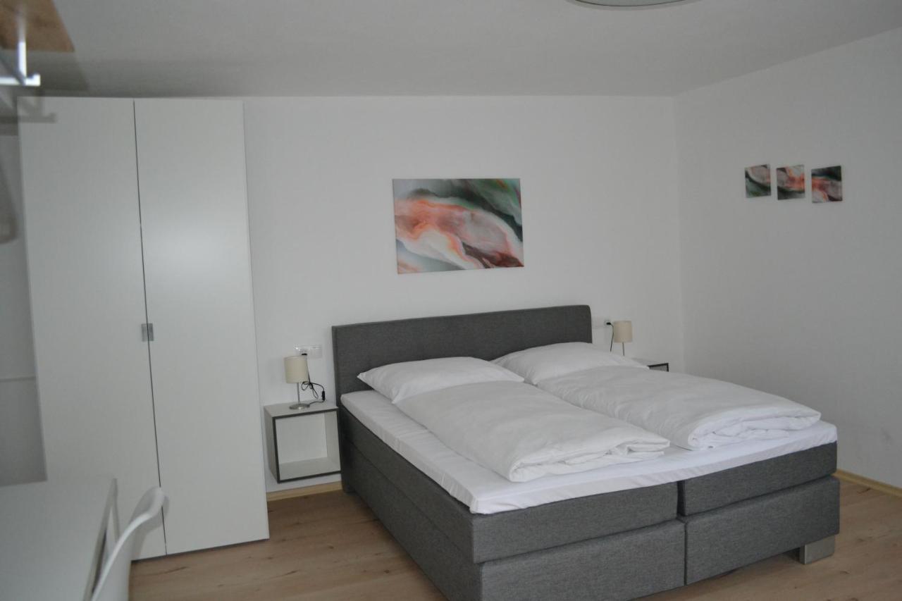 Platia - Rooms ギュンツブルク エクステリア 写真