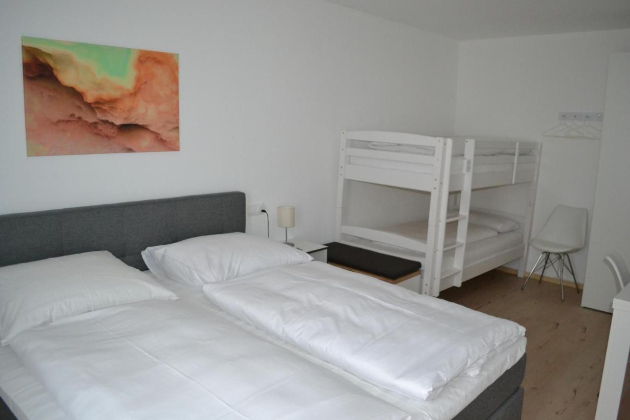 Platia - Rooms ギュンツブルク エクステリア 写真
