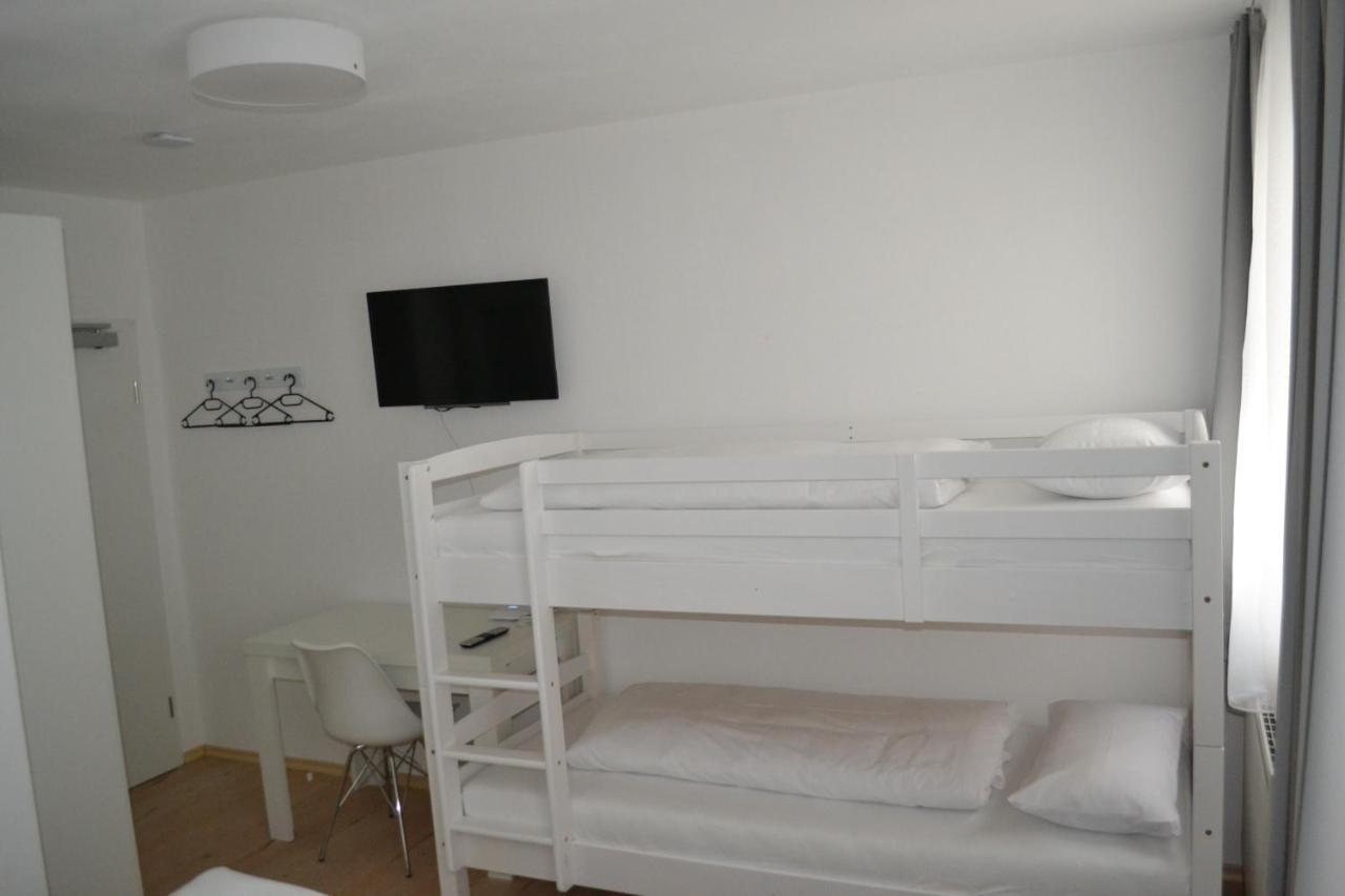 Platia - Rooms ギュンツブルク エクステリア 写真