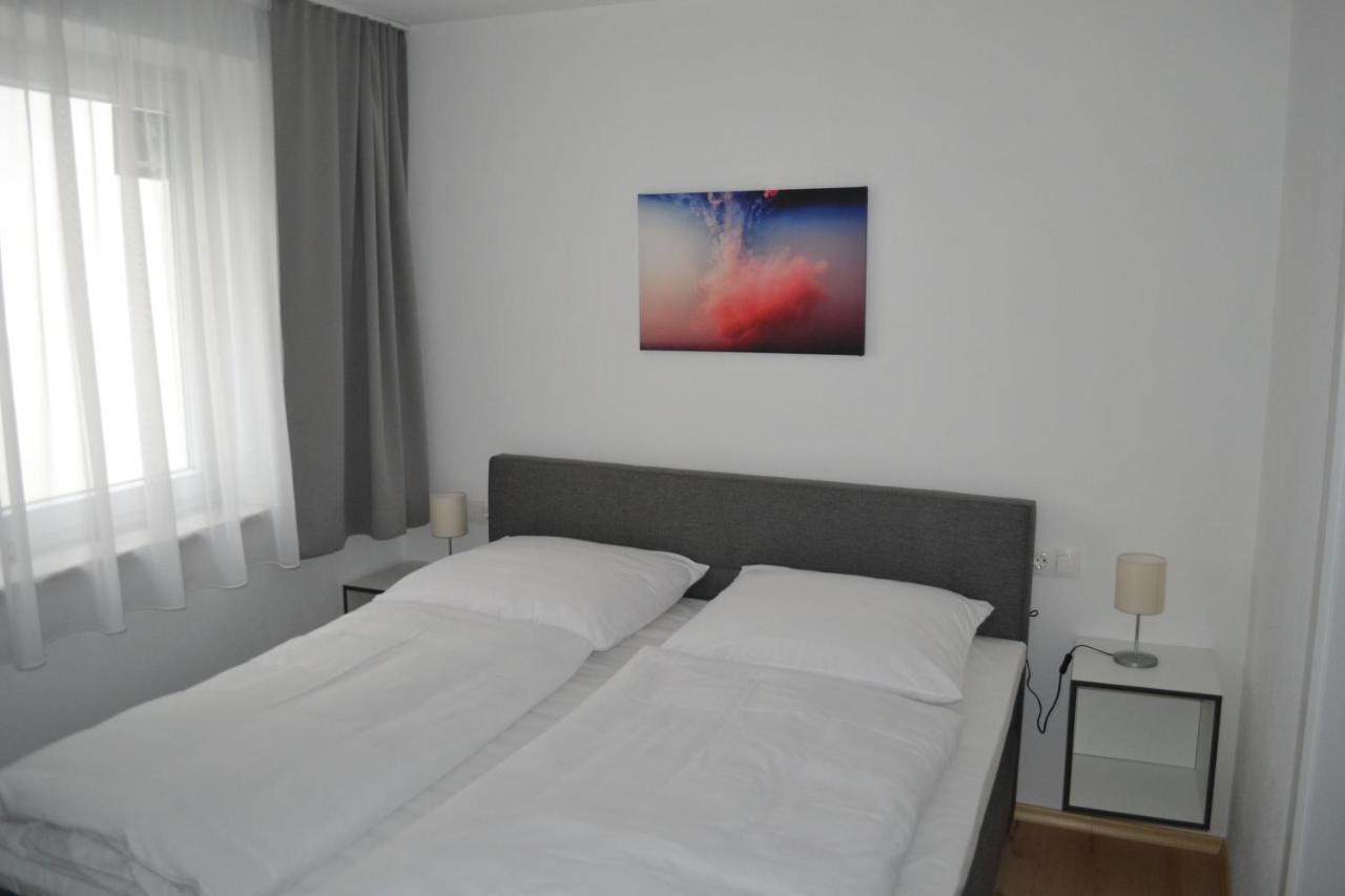 Platia - Rooms ギュンツブルク エクステリア 写真